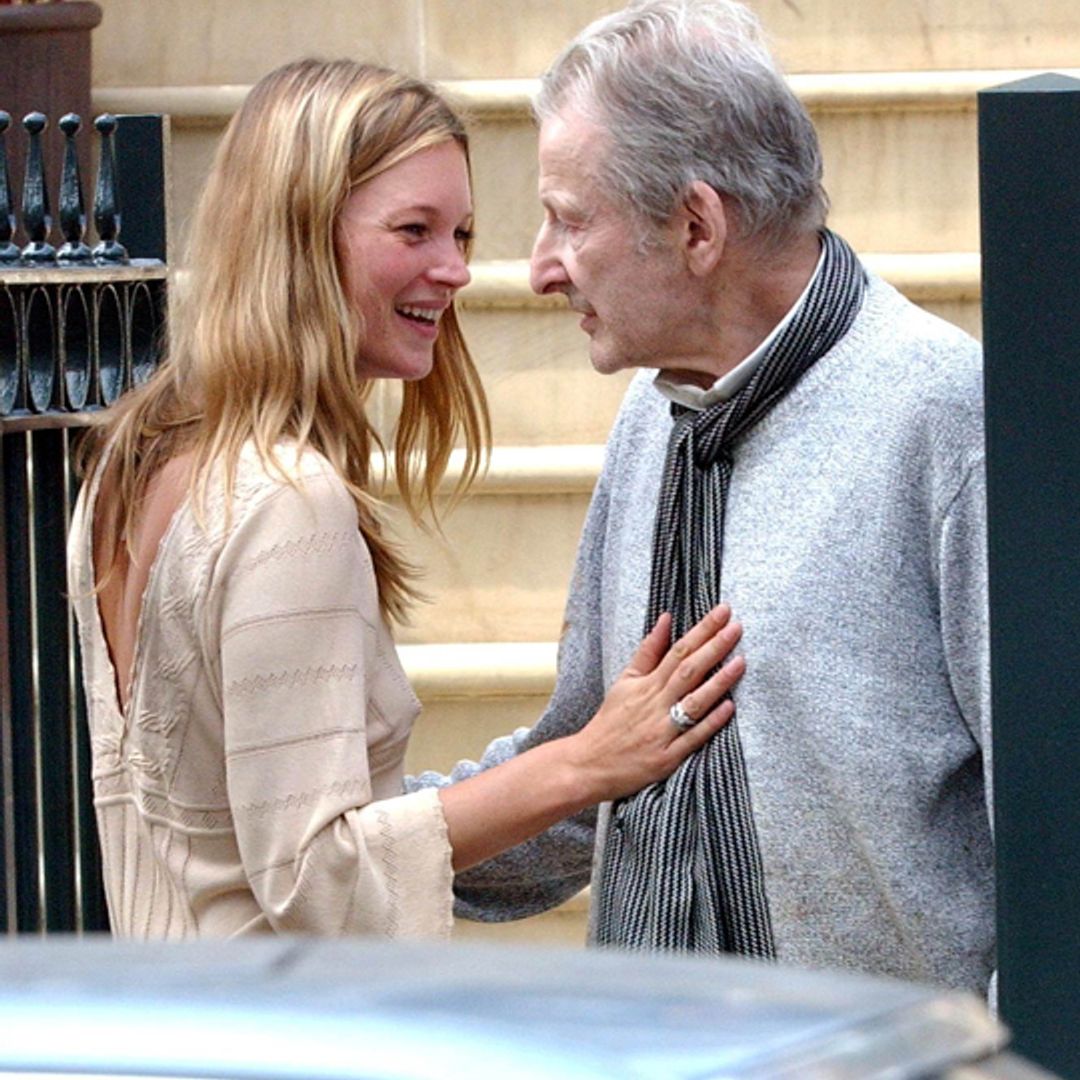 Kate Moss reveals Lucien Freud tattooed two small birds on her bottom   Independentie