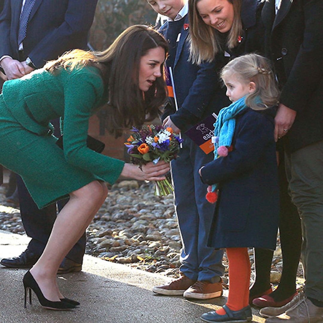 Kate makes emotional visit to children's hospice