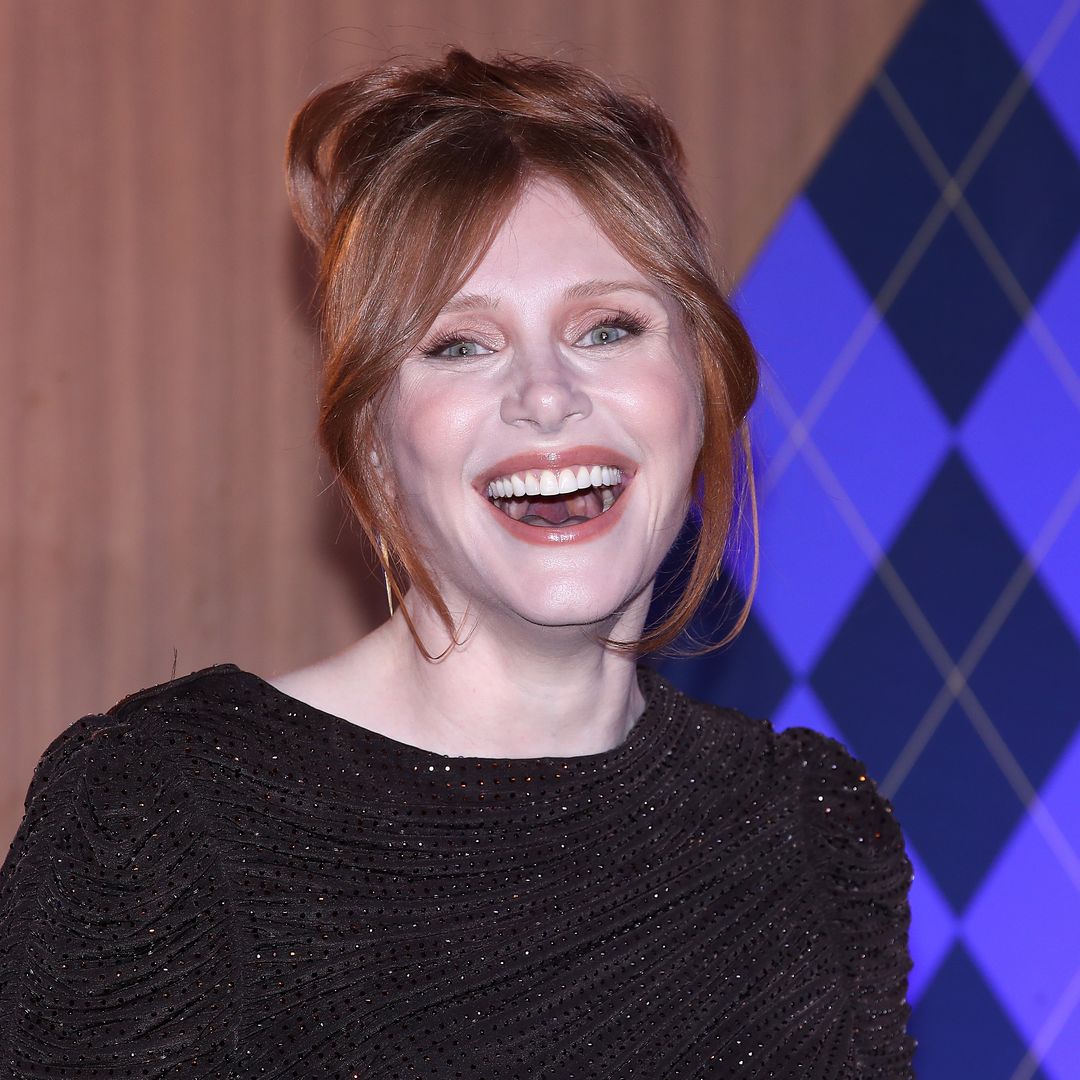 Bryce Dallas Howard's fashion choice will make your eyes pop, as fans all say the same thing