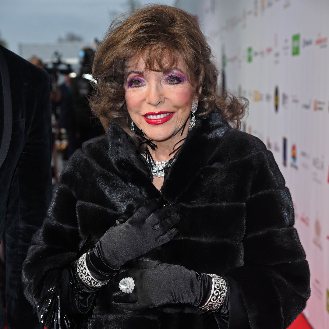 Joan wrapped in a black fur coat at the Goldene Sonne Award 2023" at Wunderland Kalkar on April 22, 2023