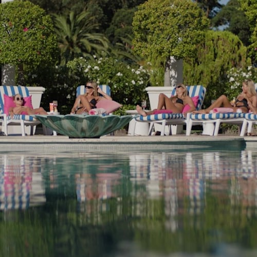 love island girls on sun loungers 