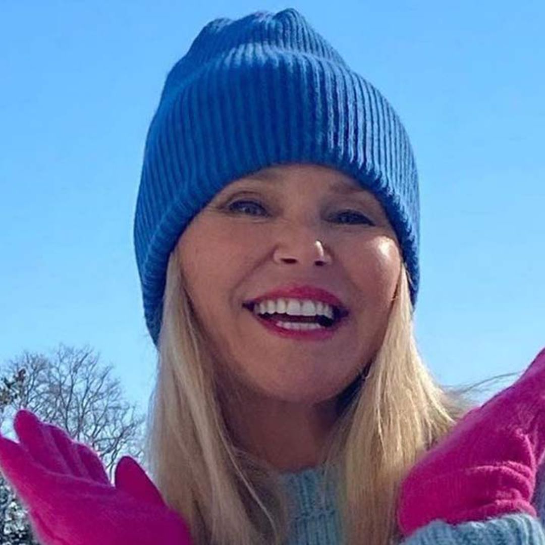Christie Brinkley is snow bunny chic in gorgeous new photos as fans react