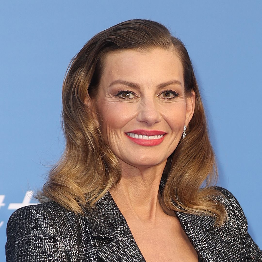 Faith Hill makes first public appearance in months beside lookalike youngest daughter