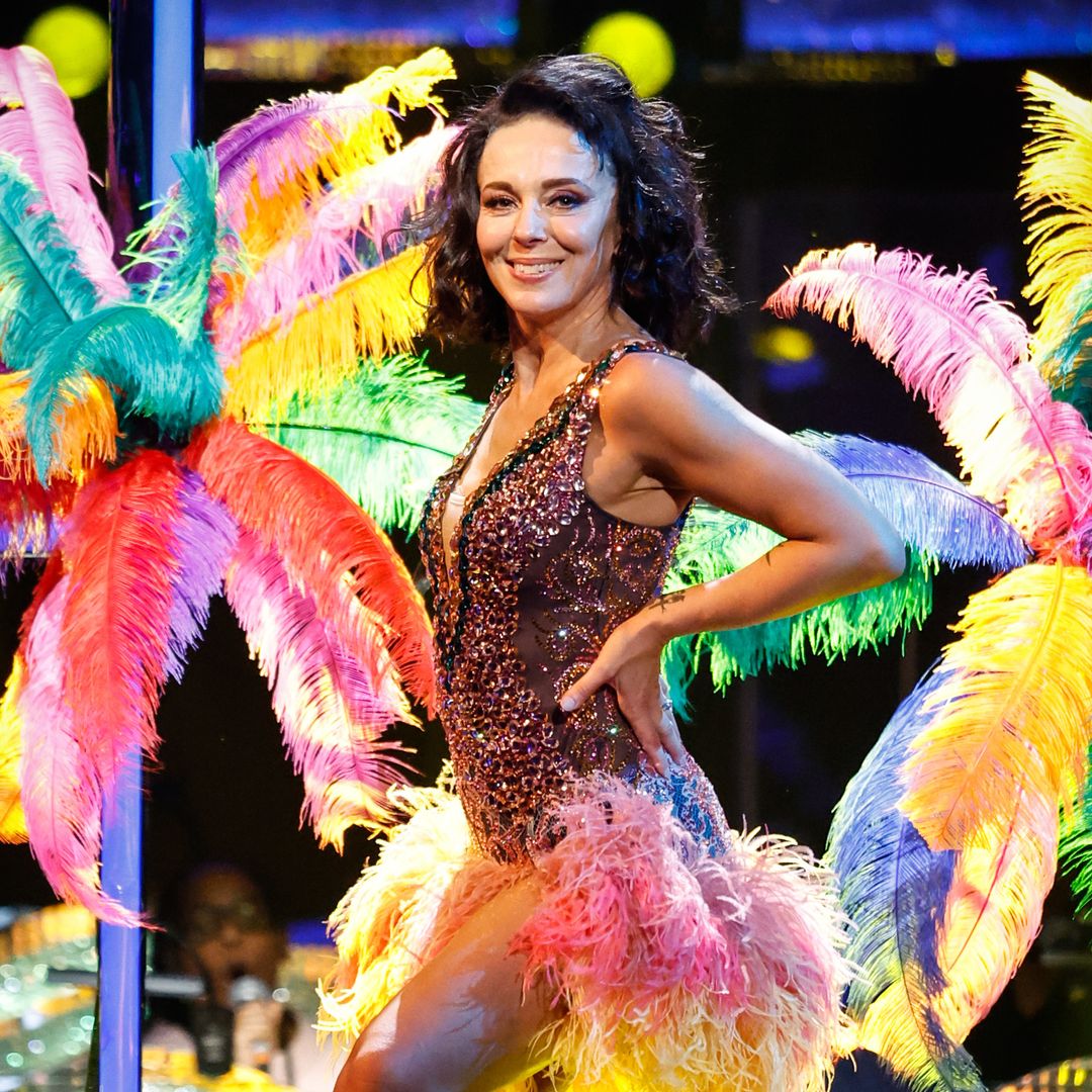 Strictly Come Dancing: Amanda Abbington wows with show-stopping Salsa in Week Two - LIVE
