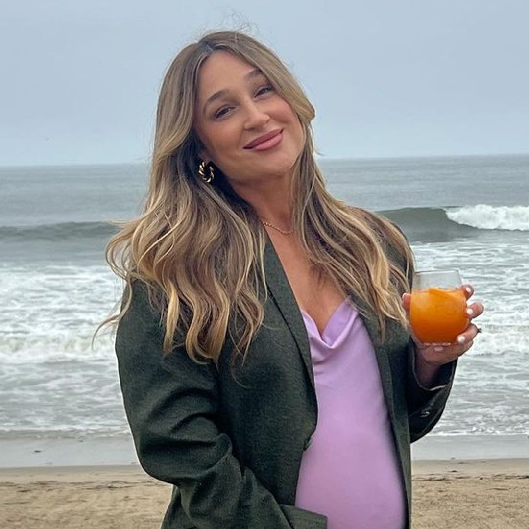 Social media influencer Jackie Miller James in a coma after suffering aneurysm one week before giving birth