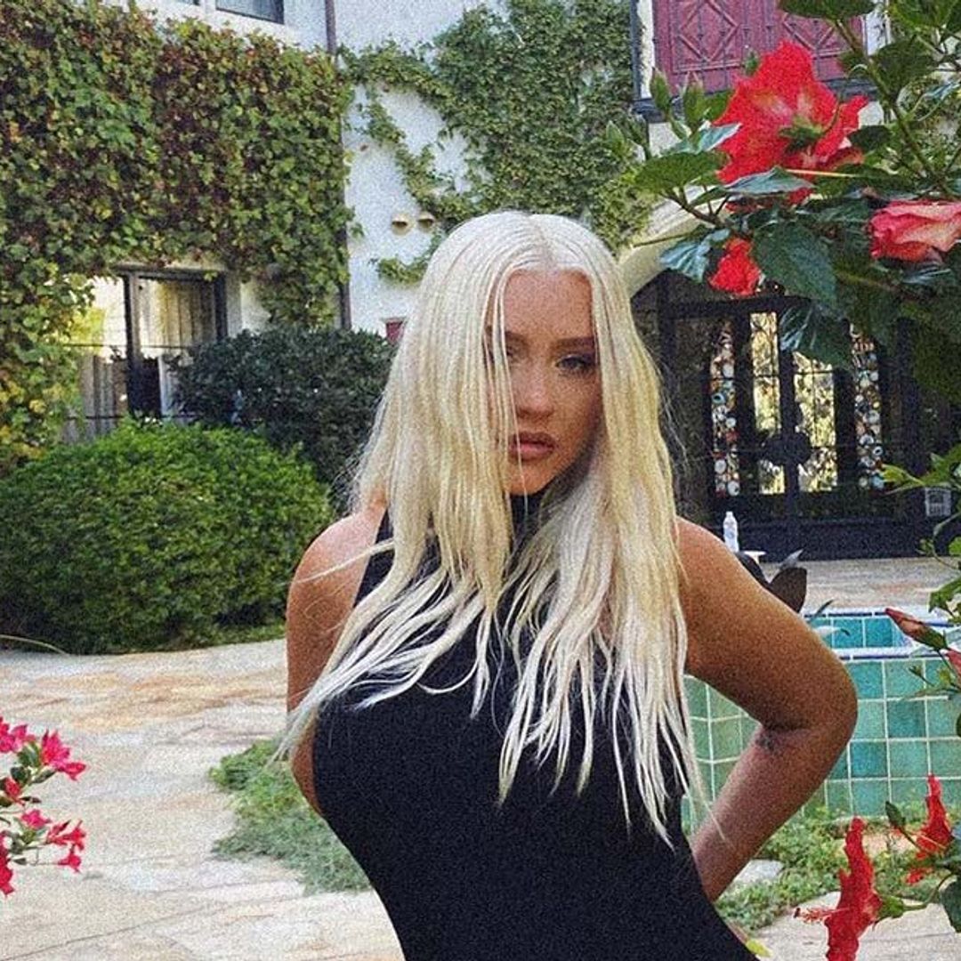 Christina Aguilera shows off INSANE living room – and her fans' reaction is the best