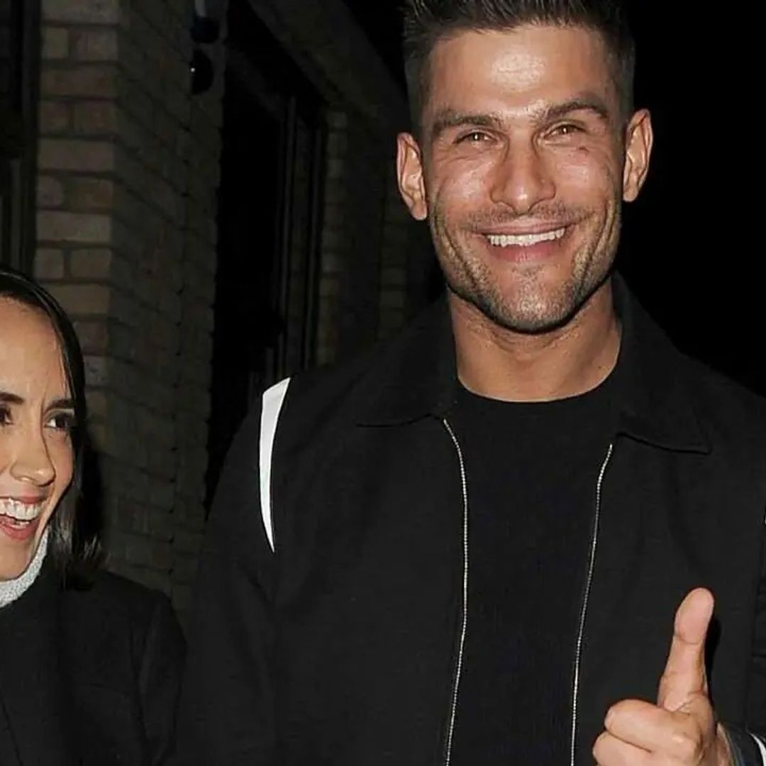 Aljaz Skorjanec acts as the perfect bodyguard for wife Janette Manrara in sweet video
