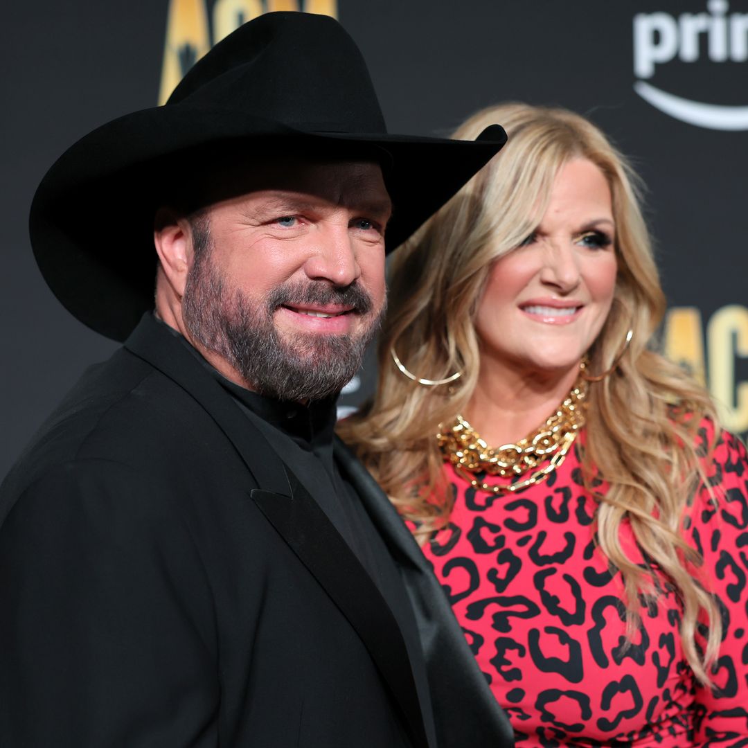 Garth Brooks confesses to messy wedding mishap with late mother-in-law right before marrying Trisha Yearwood