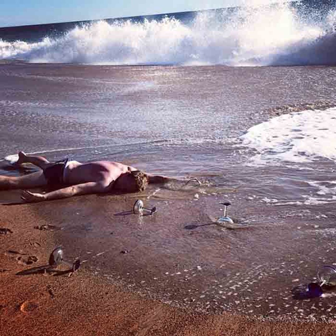 Neil Patrick Harris delights fans with funny holiday snaps