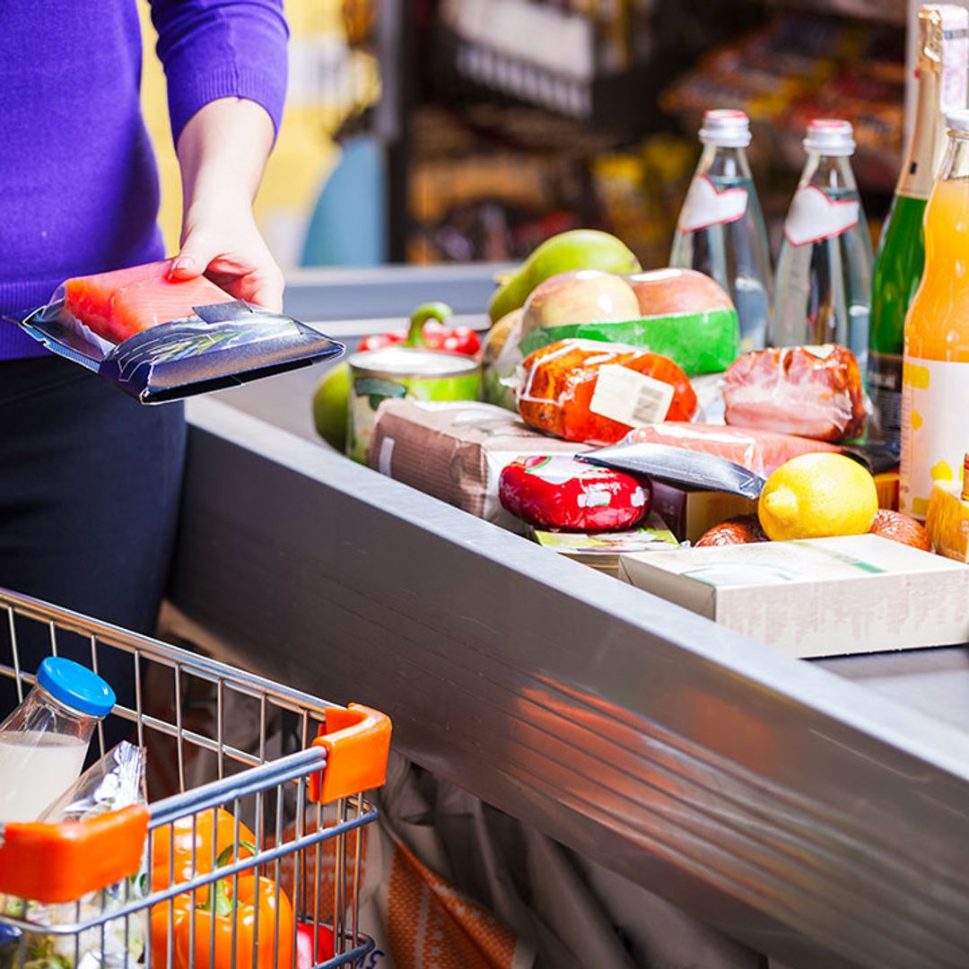 Coronavirus: 10 ways to stay safe when shopping at the supermarket