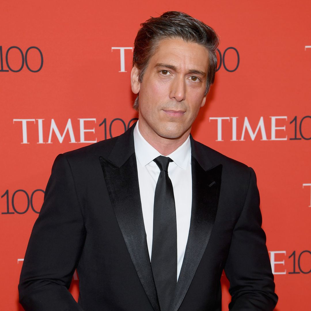 David Muir supported by ABC colleagues as he shares news close to home in rare glimpse of family life
