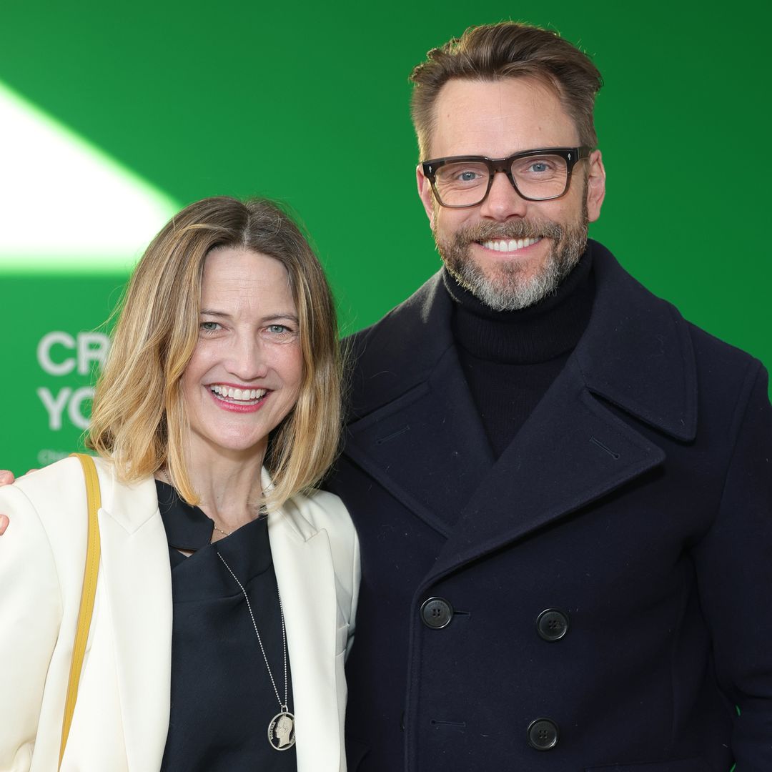 Meet Joel McHale's wife Sarah Williams and their two sons