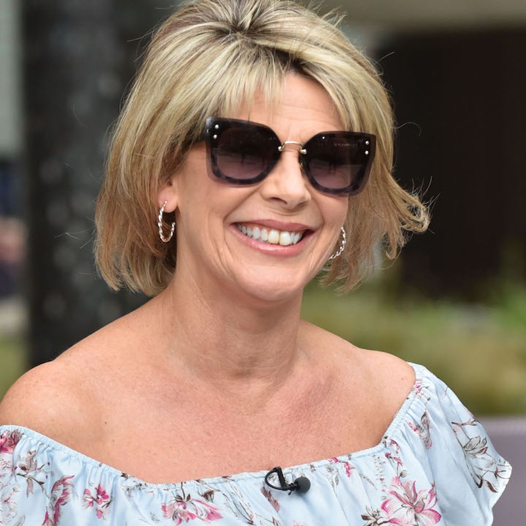 Ruth Langsford looks incredible as she twirls in skinny jeans