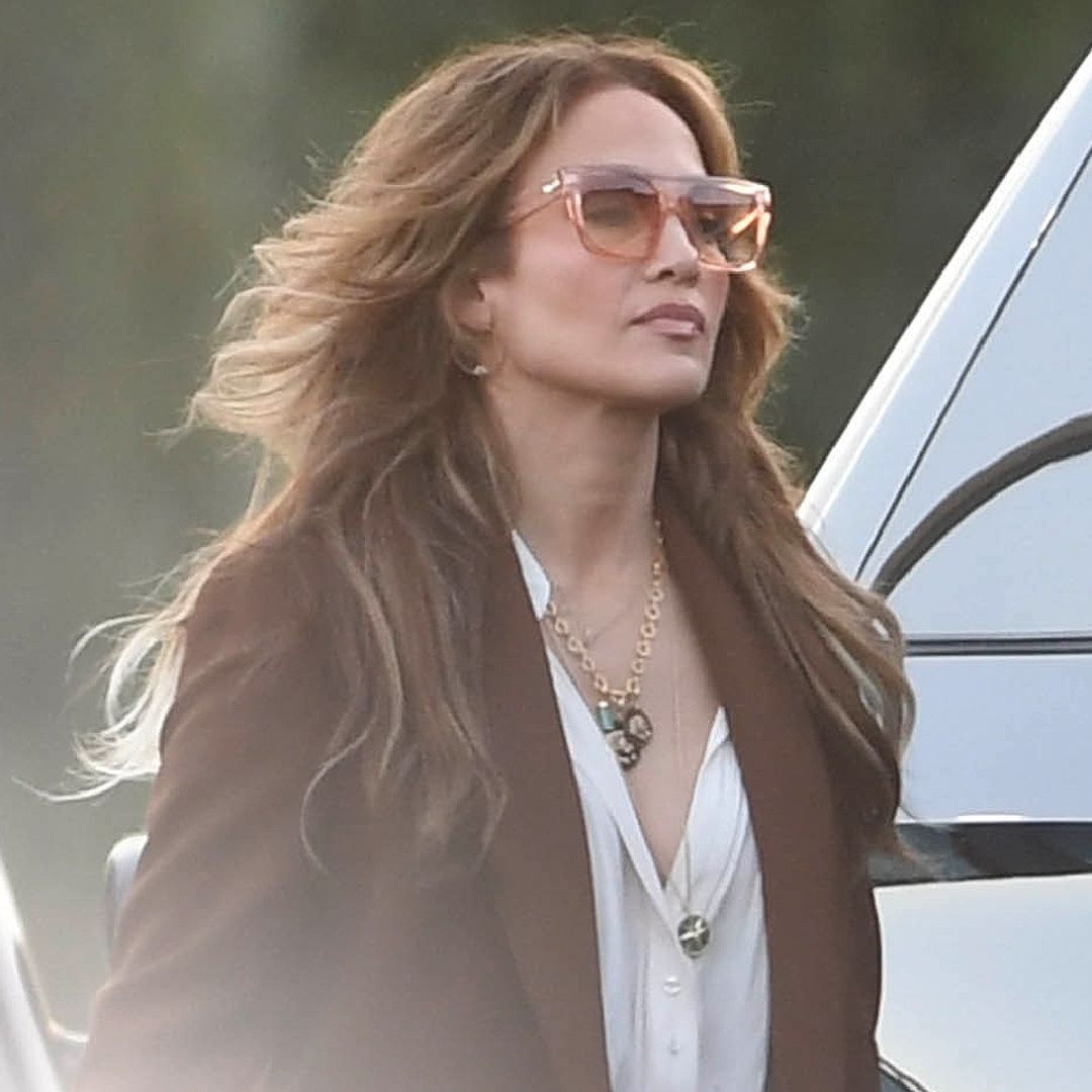 JLo’s glam sunglasses look designer but they’re so affordable
