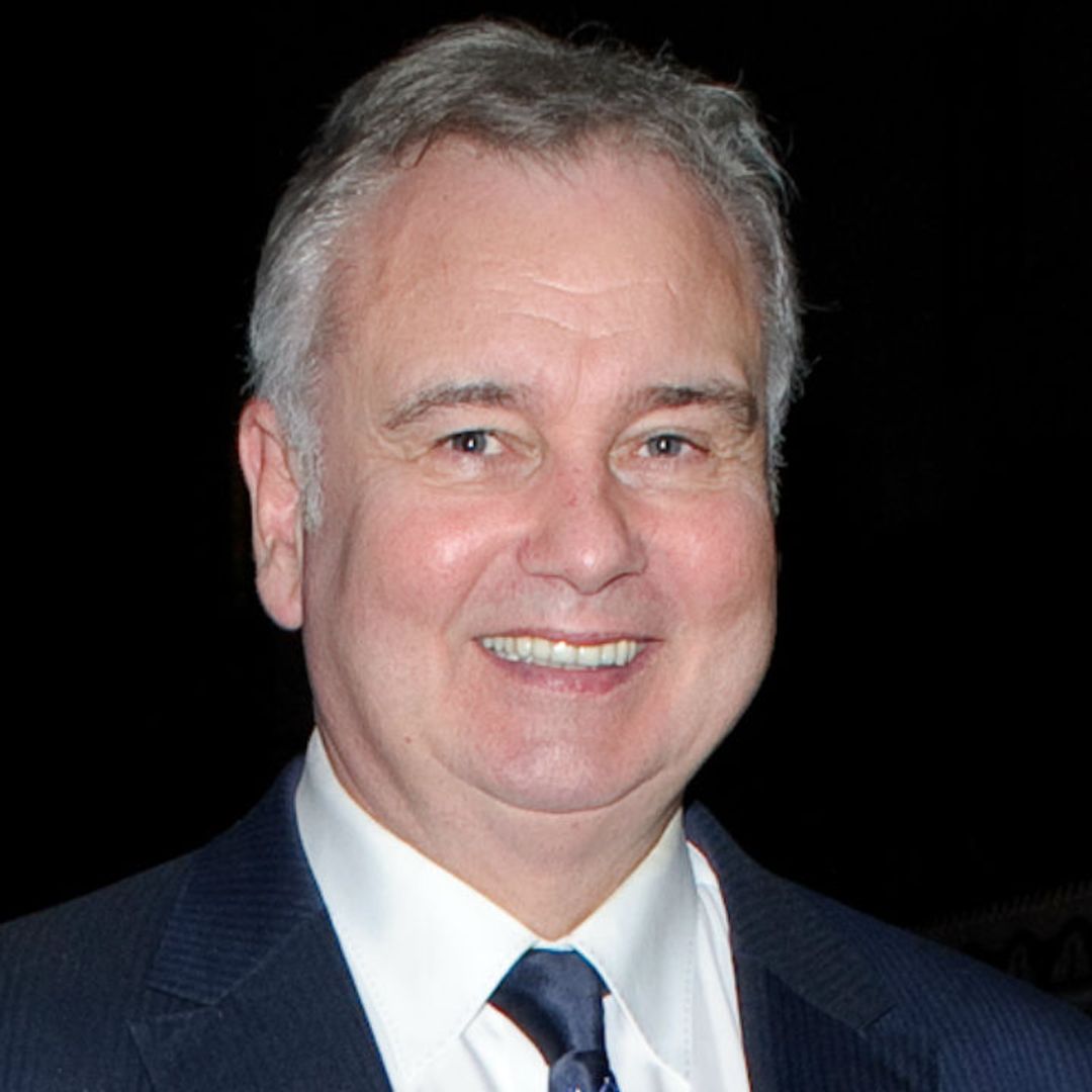 Eamonn Holmes' fans go wild for This Morning star's dapper transformation