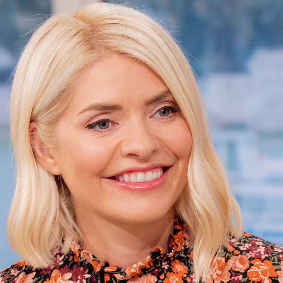Holly Willoughby looks too gorgeous for words in M&S dress