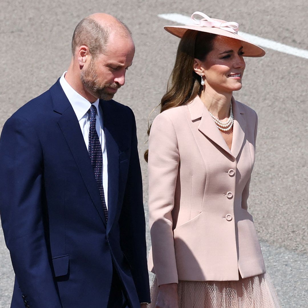Prince William and Princess Kate are so statesmanlike as they receive Macrons