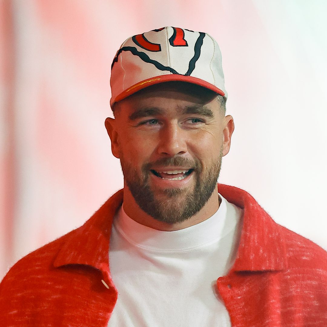 Travis Kelce's new look gets fans talking amid Taylor Swift's absence