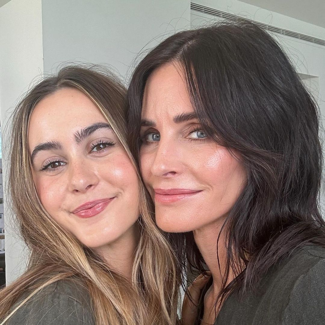Courteney Cox poses with stunning daughter Coco in new celebratory photo