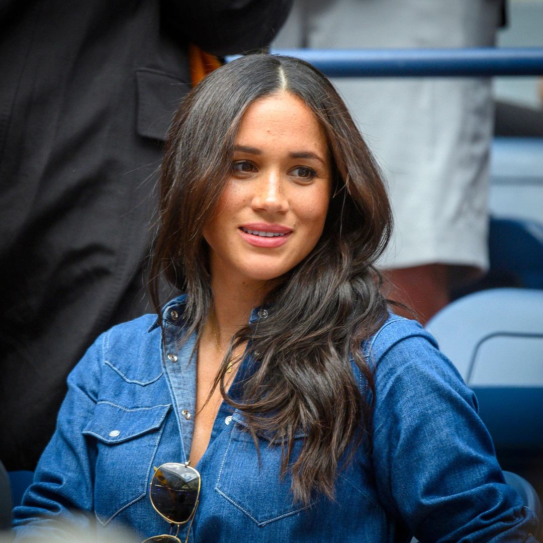 Meghan Markle rocks daisy dukes in incredible unearthed holiday photo from courtship days