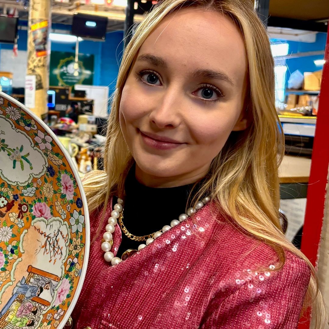 Antiques Road Trip expert Hettie Jago's private life off-screen