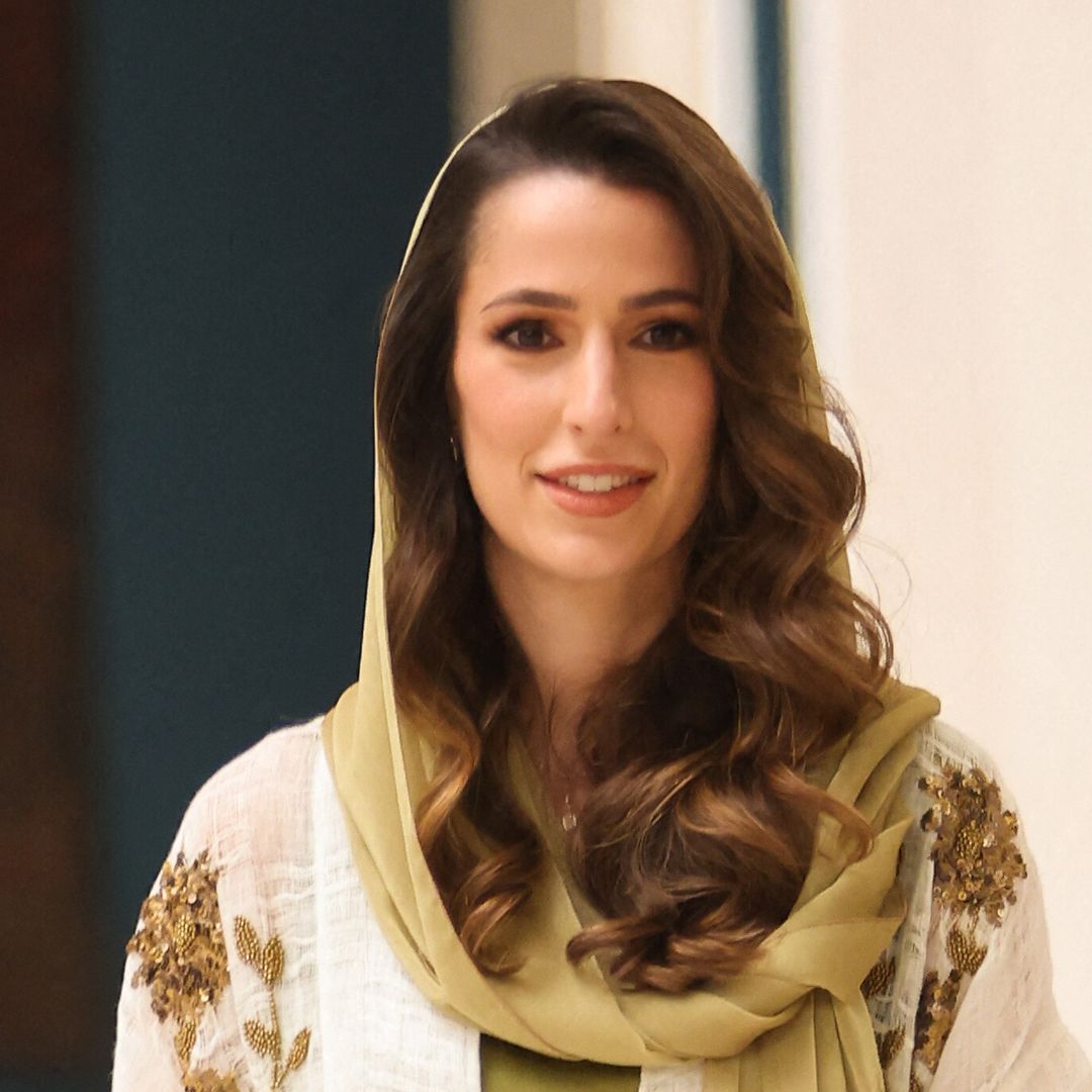 Princess Rajwa joins mother-in-law Queen Rania for rare portrait 
