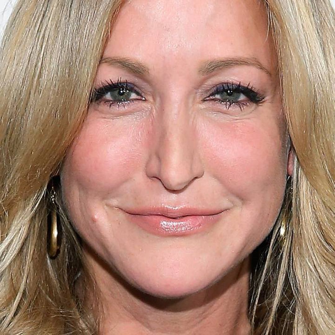 Lara Spencer shares breathtaking beach photo during evening with famous friends