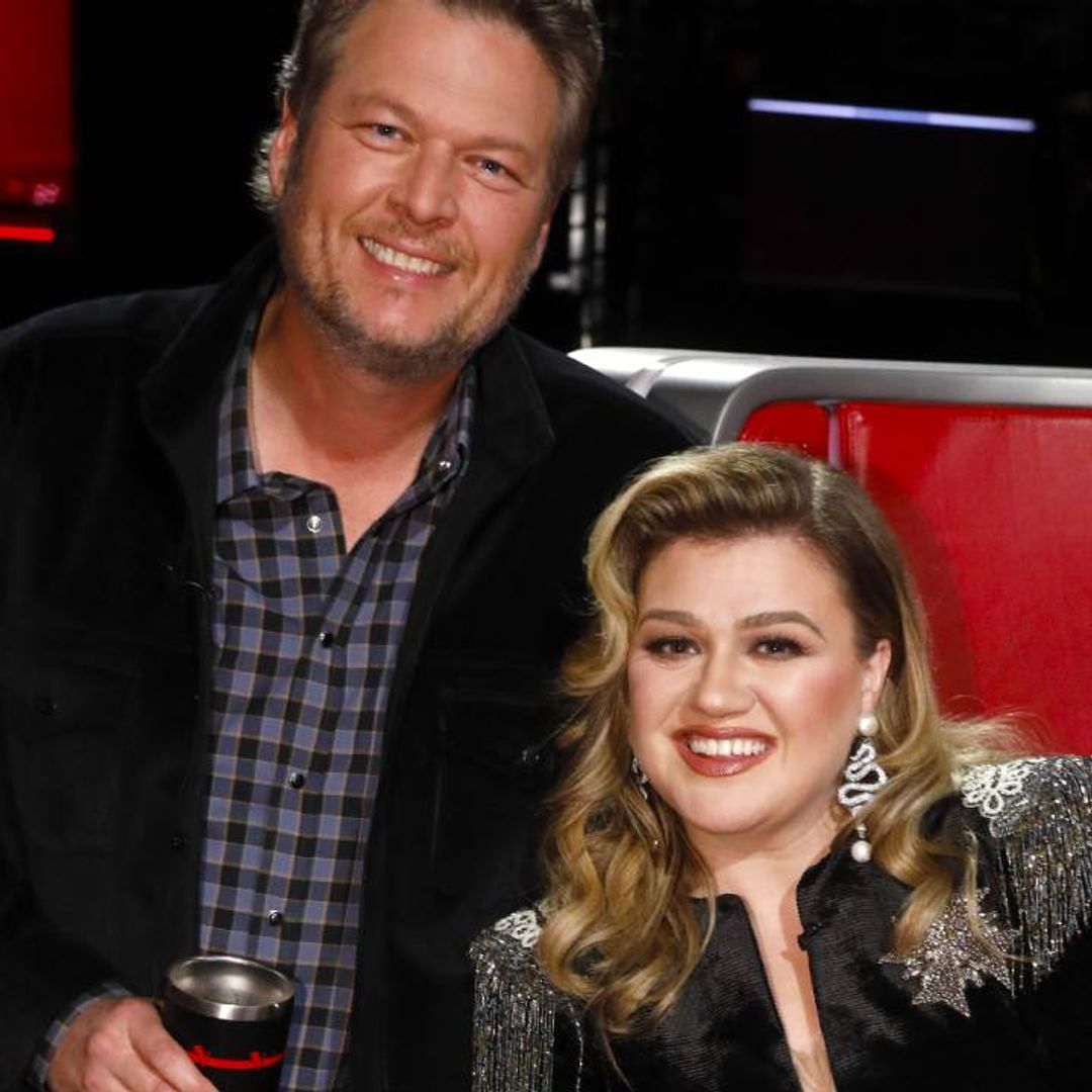 The Voice Fans Are Losing It After Kelly Clarkson Calls Out Blake Shelton