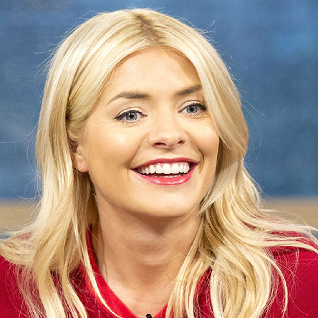 This Morning's Holly Willoughby looks divine in £34.50 Warehouse polka dot dress