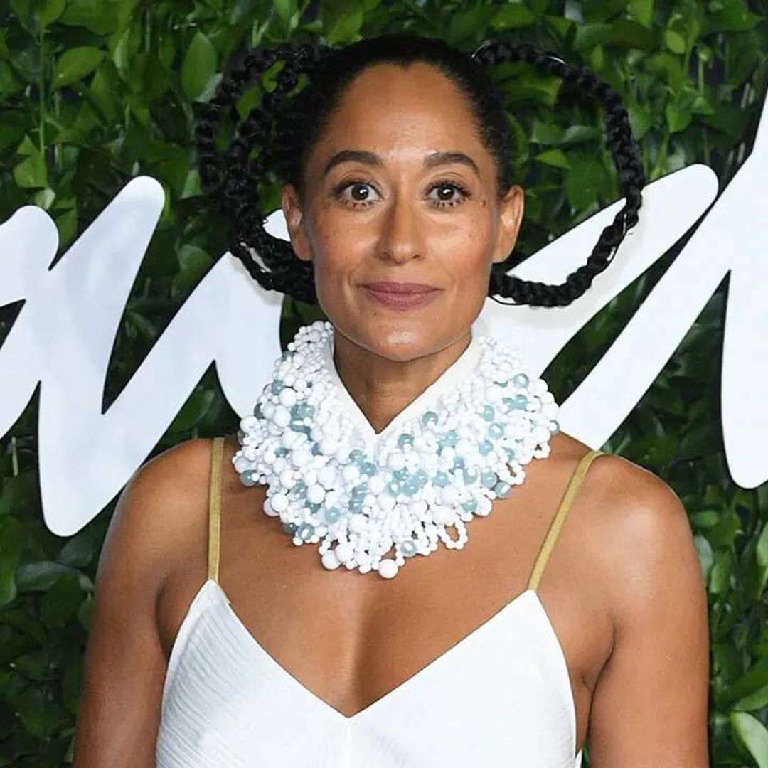 Tracee Ellis Ross looks lean in lycra for very stretchy workout
