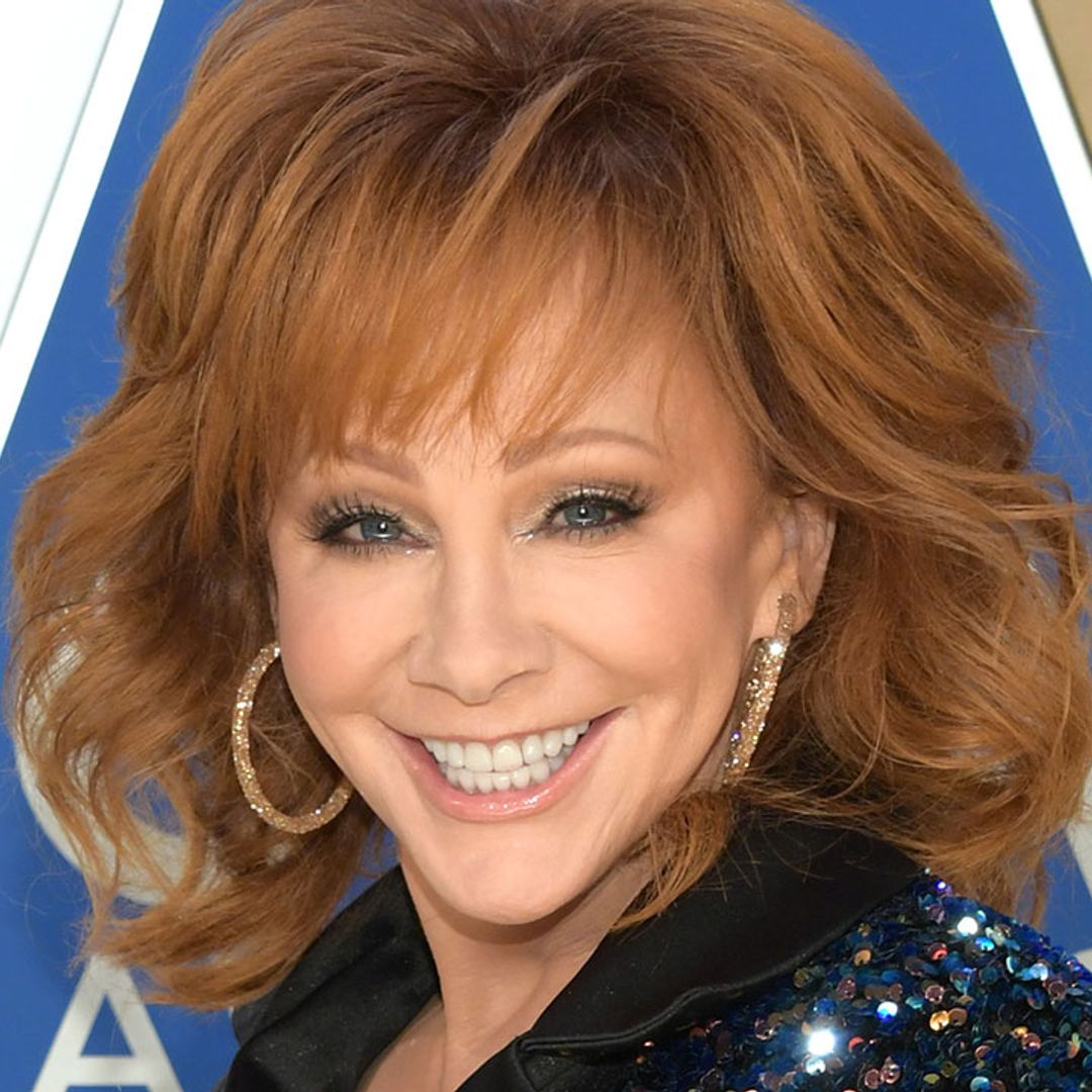 Reba McEntire stuns in sparkling gown as she celebrates special news with fans