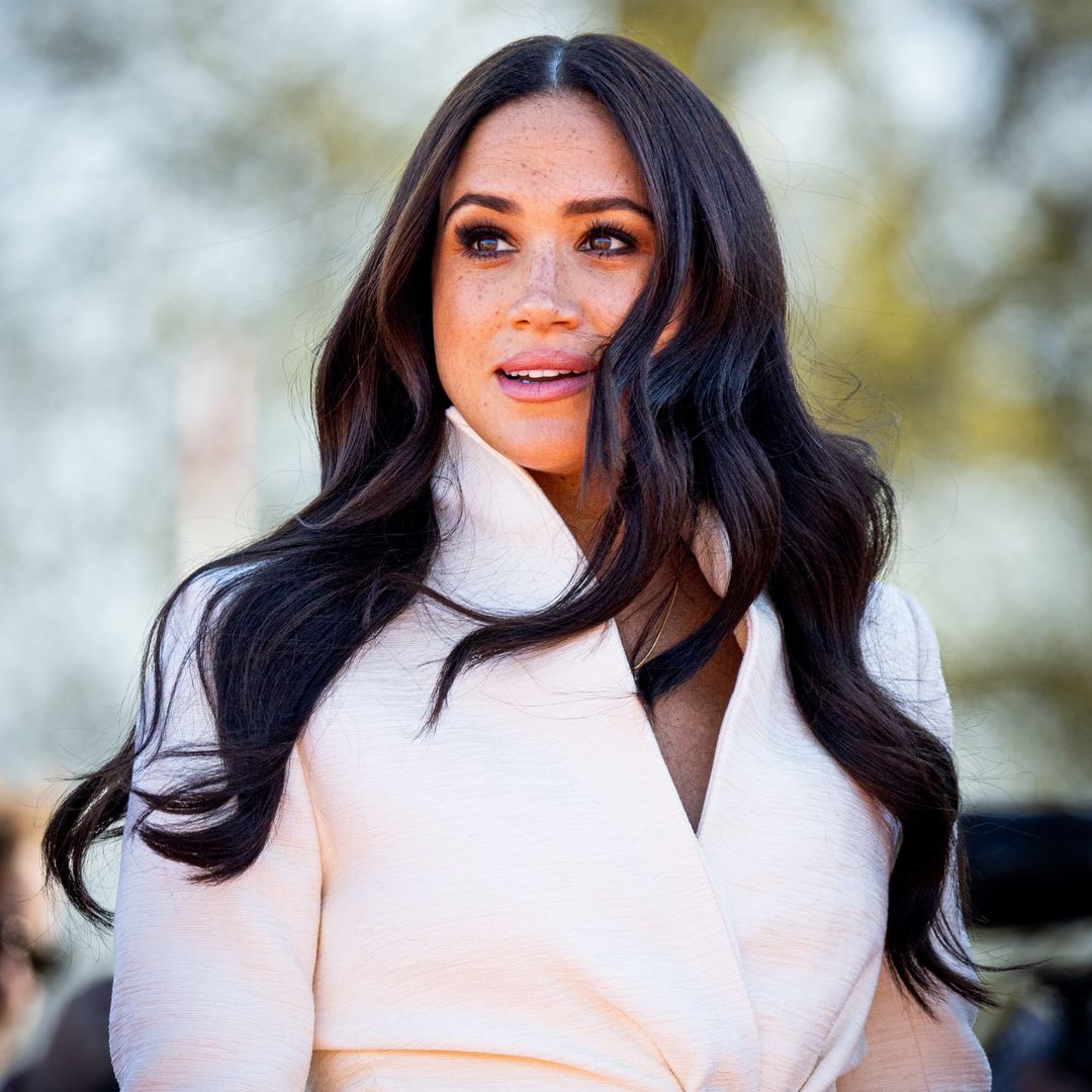 Meghan Markle shines in waist-sculpting trousers and replaces her diamond  engagement ring | HELLO!