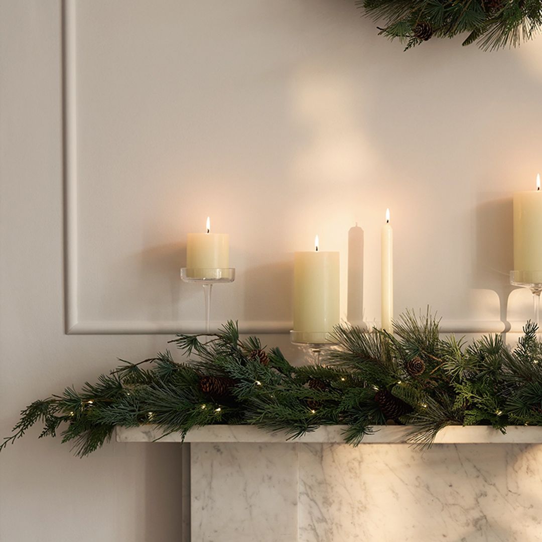 The White Company Pre-Lit Ultimate Fir Tree Garland