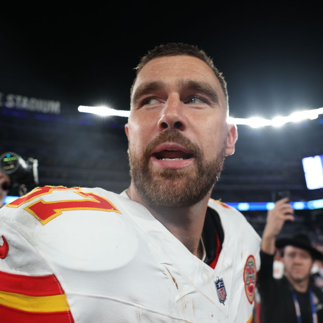 Watch Travis Kelce's 'obscene gestures' on the field that cost him over $14k in fines