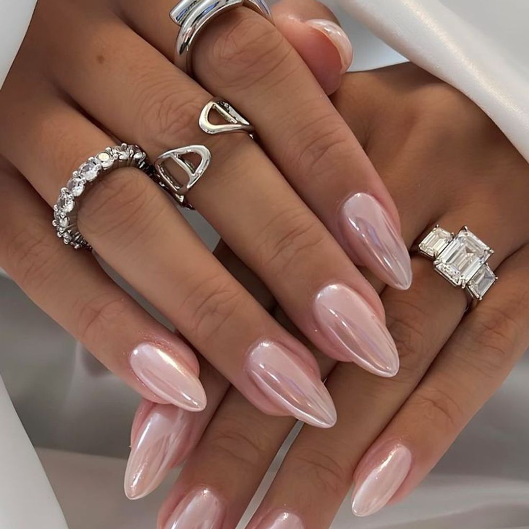 ongles de finition chromés 