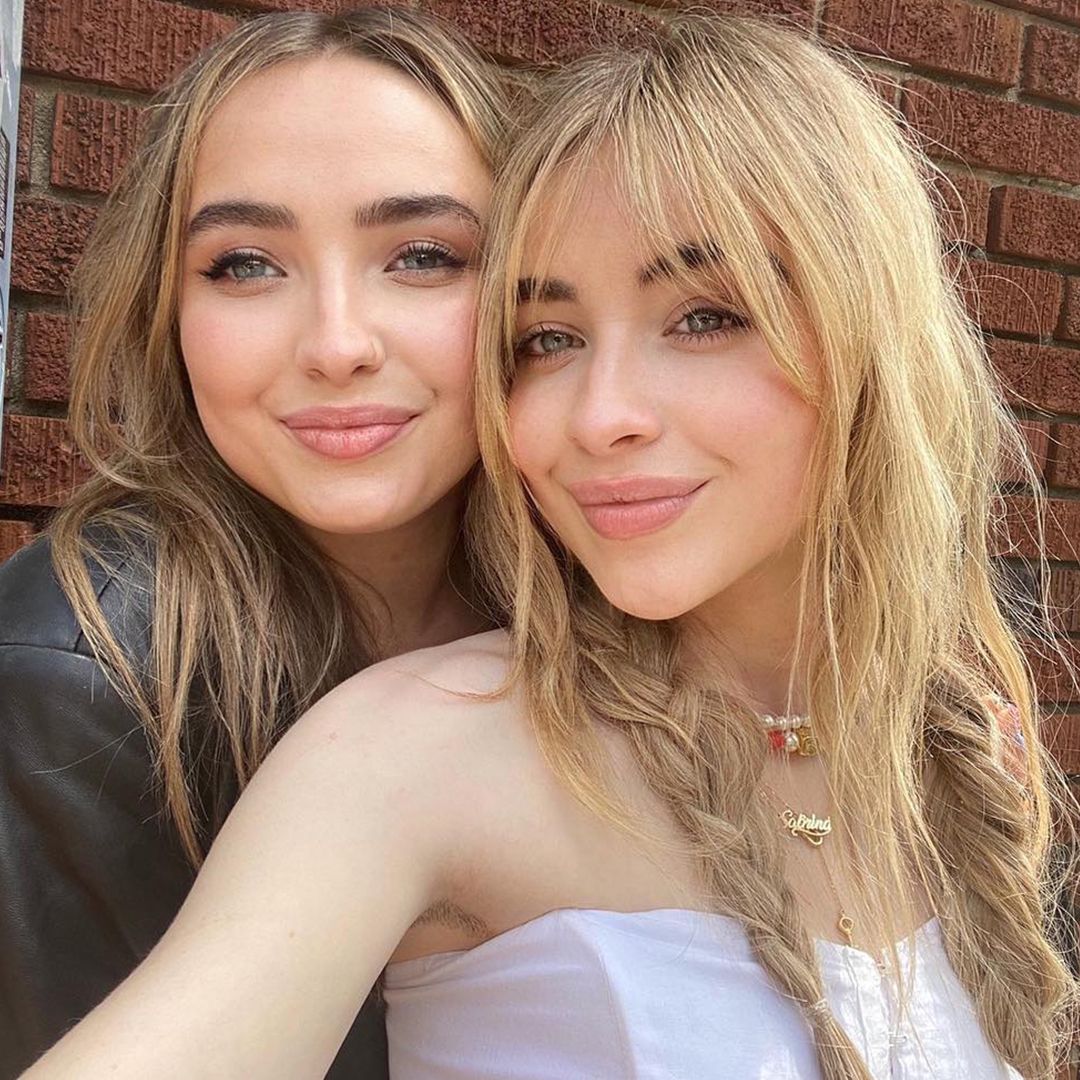 Sabrina Carpenter's lookalike sisters Shannon and Sarah are her clones - photos