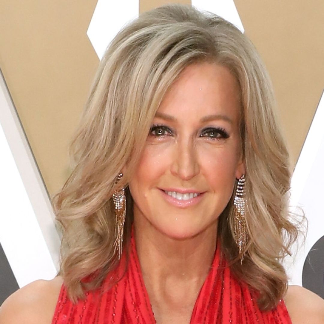 Lara Spencer turns heads with lush bathtub snap - but her dog steals the show