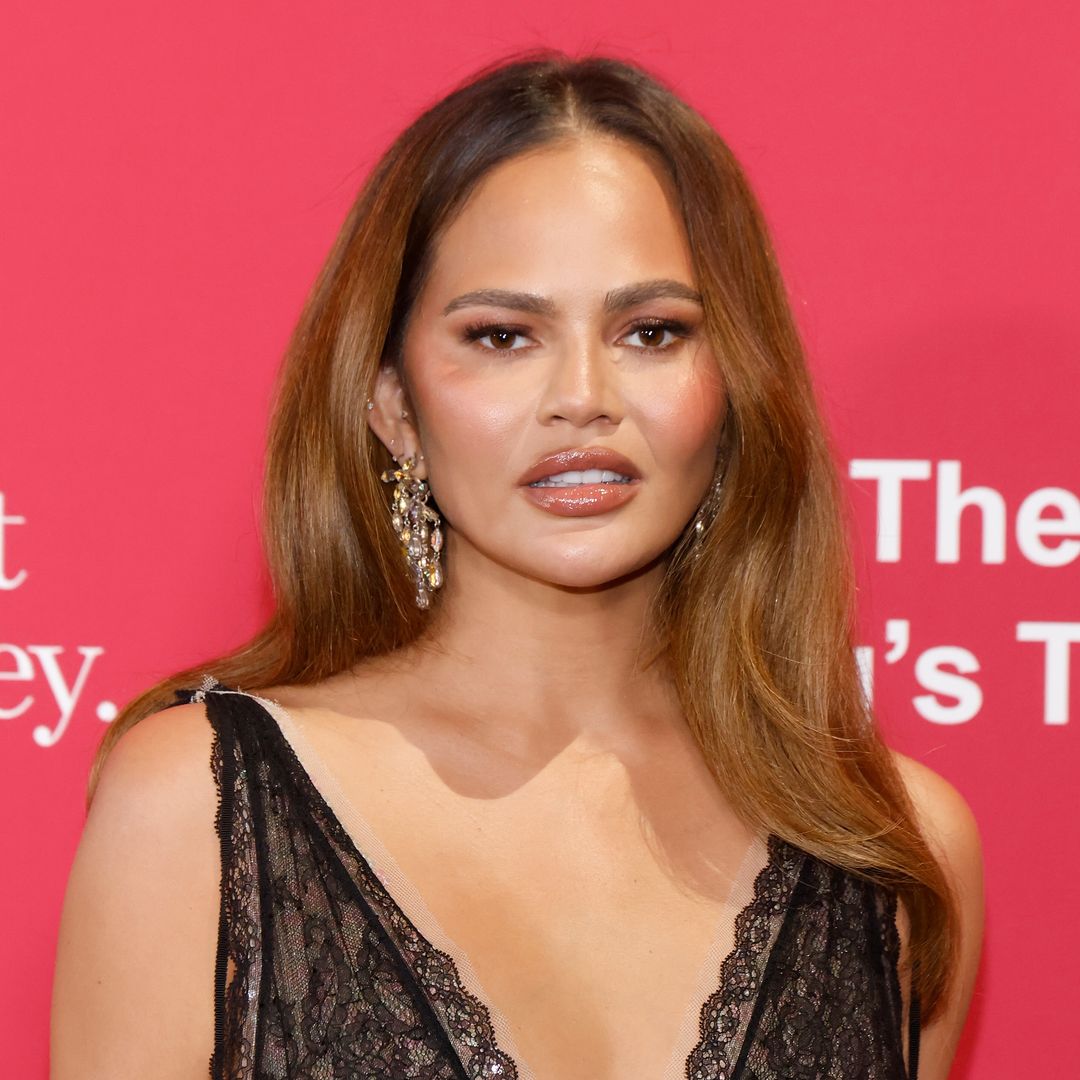 Chrissy Teigen details discovery of her 'identical twin' in moment you don't want to miss