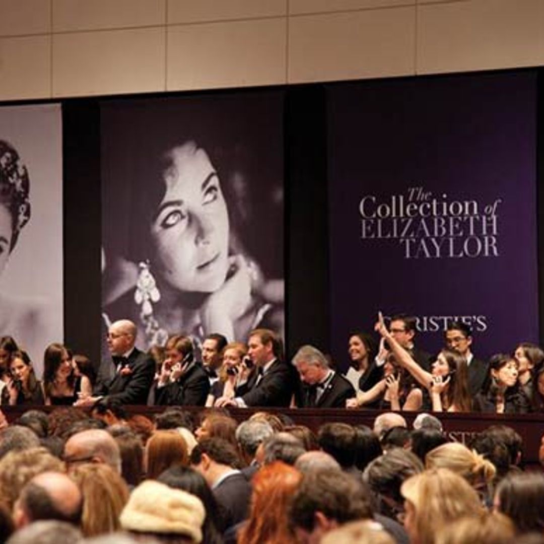 Elizabeth Taylor's magnificent 'La Peregrina' pearl sells for $11 million
