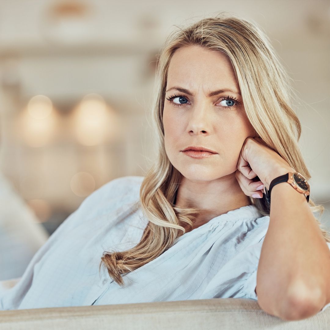 What is the toxic breakup trend 'Banksying'? A couple therapist explains early warning signs