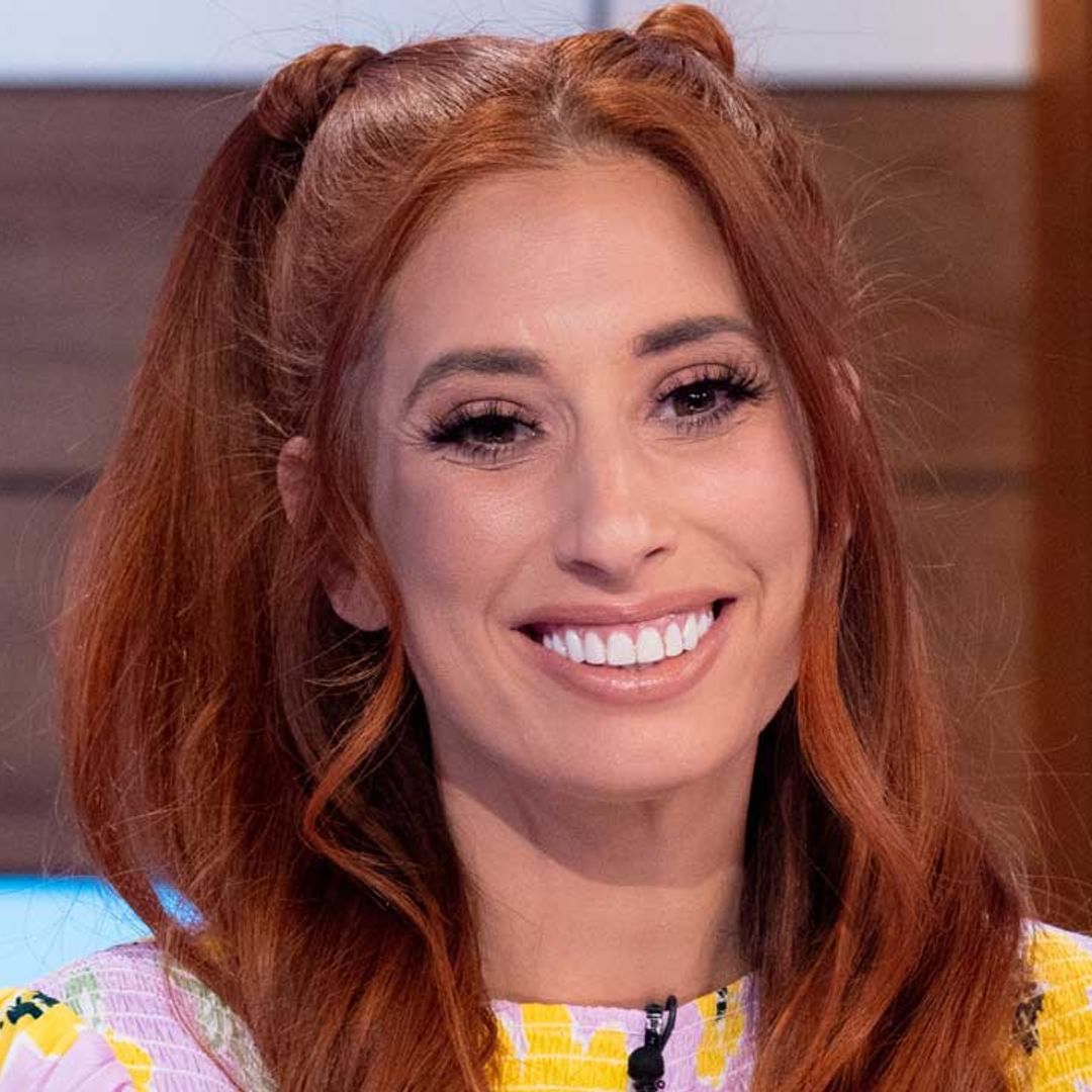Stacey Solomon twins with lookalike sister in rare family video