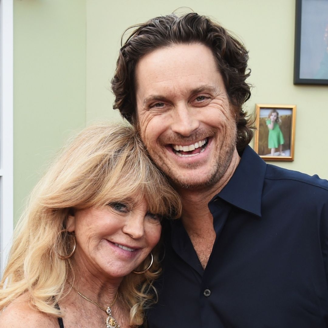 Goldie Hawn's son Oliver Hudson praised as he shares hospital selfie