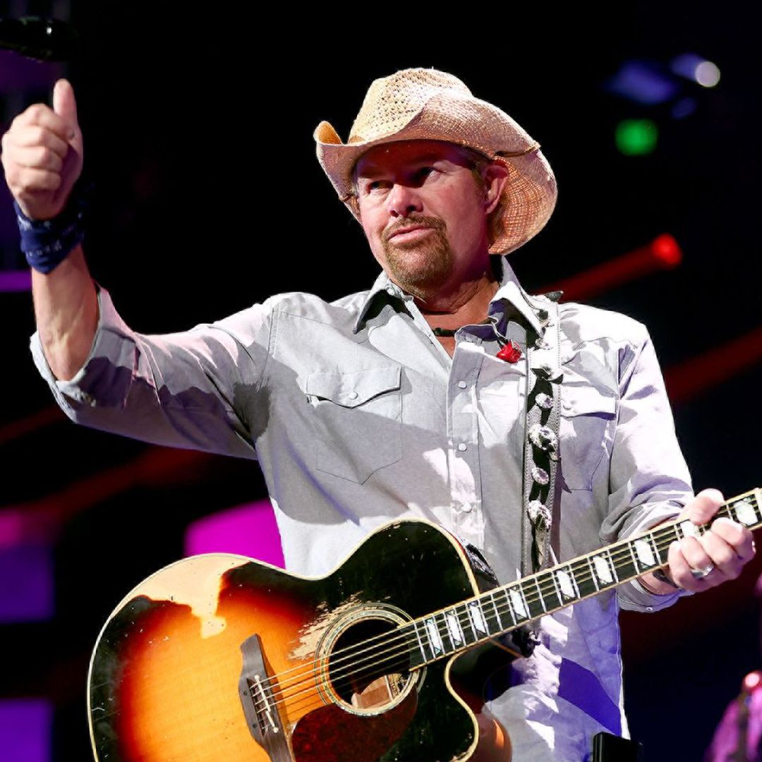 Meet Toby Keith’s kids and wife Tricia Lucus — including his country-singing daughter