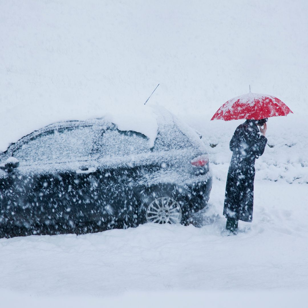 Met Office issues rare red warning as Storm Goretti threatens heavy snow and travel chaos
