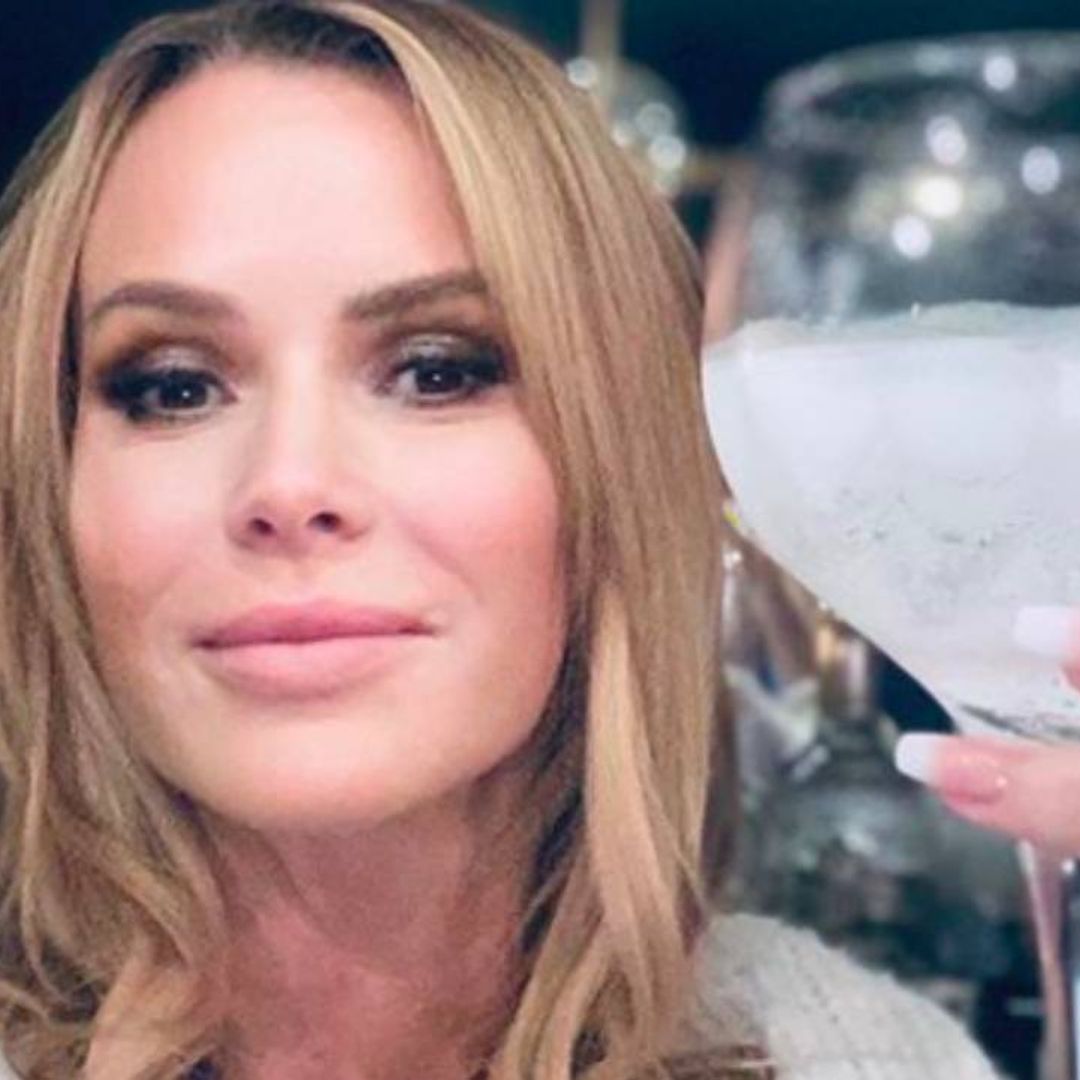 Amanda Holden shares glimpse inside incredible home bar at house in London