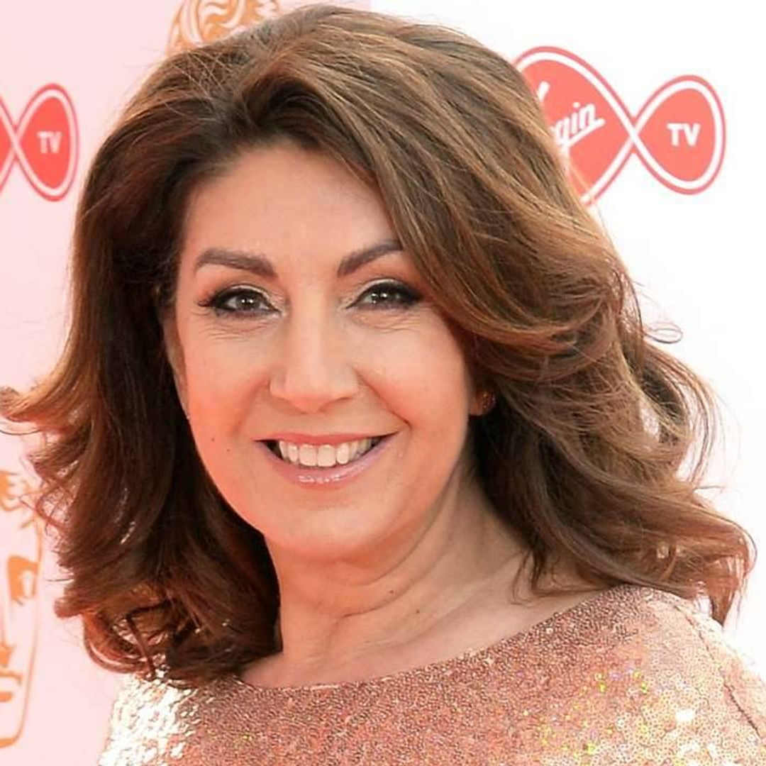 Loose Women's Jane McDonald teases exciting news with gorgeous poolside photo