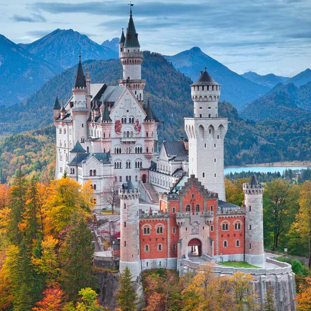 8 online castle tours to make you feel like a royal during self-isolation