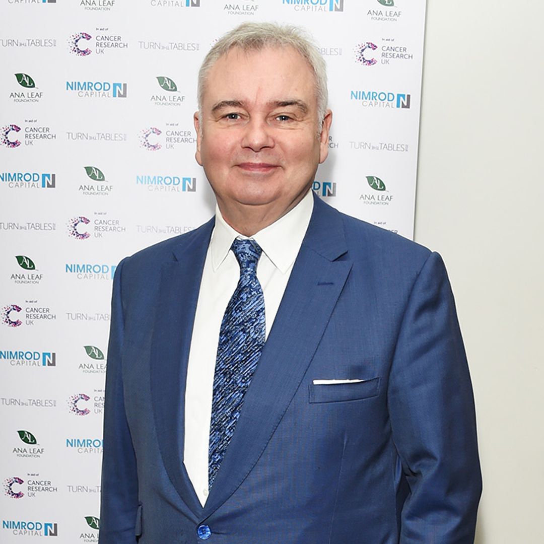 Eamonn Holmes divides fans with his Christmas present
