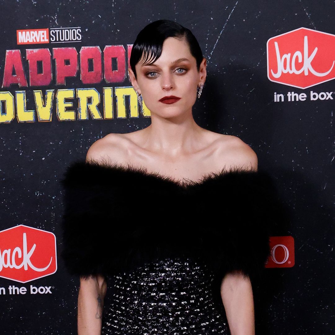 Emma Corrin's stellar red carpet look just made 'villaincore' a thing