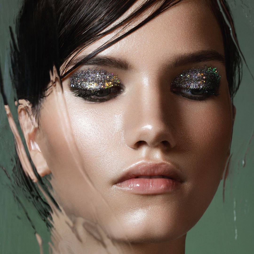 How to wear glitter makeup this festive season according to an expert